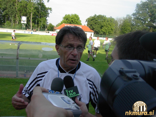 Na Blaževićevem prvem treningu na Fazaneriji. Na Blaževićevem prvem treningu na Fazaneriji.