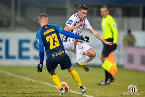 Žan Karničnik in Ivan Šarić.