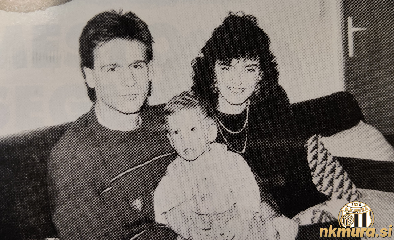 Družina Alihodžić leta 1993. Družina Alihodžić leta 1993.