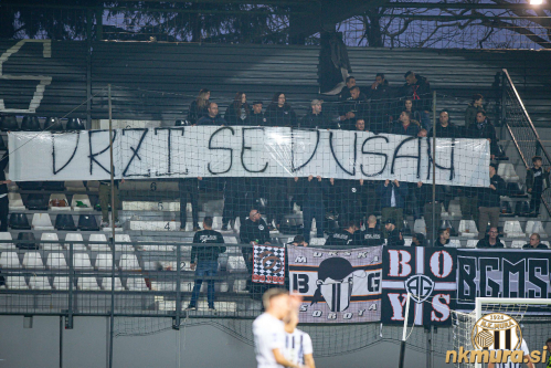 Black Gringosi so poslali sporočilo Dušanu Lepoši. Black Gringosi so poslali sporočilo Dušanu Lepoši.