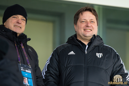 Direktor Maribora Bojan Ban in predsednik Mure robert Kuzmič. Direktor Maribora Bojan Ban in predsednik Mure robert Kuzmič.