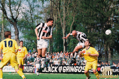 Od leve: Serguei Neiman, Goran Gutalj, Vladimir Kokol, Peter Breznik, Marijan Bakula in Srečko Ilić. Od leve: Serguei Neiman, Goran Gutalj, Vladimir Kokol, Peter Breznik, Marijan Bakula in Srečko Ilić.