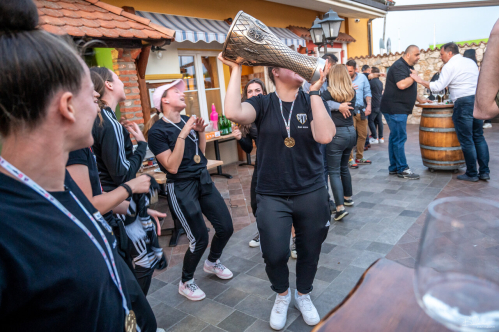 Murašice na terasi gostilne in picerije Nona. Murašice na terasi gostilne in picerije Nona.