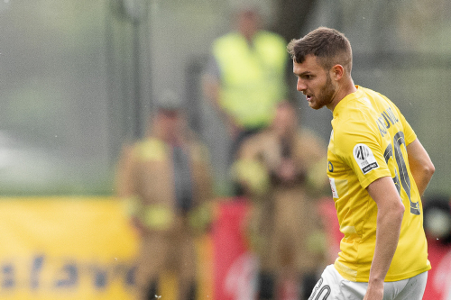 Almin Kurtović je prva Murina okrepitev v sezoni 2023/24. Almin Kurtović je prva Murina okrepitev v sezoni 2023/24.