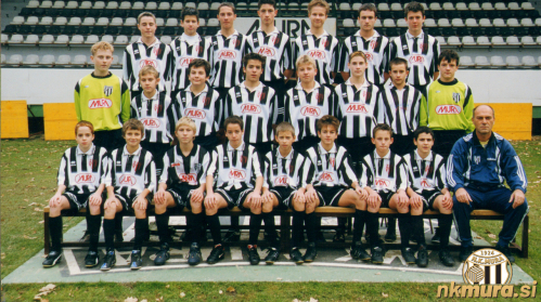 Murina selekcija U14 leta 2002. Gregor Balažic stoji v zadnji vrsti  peti z leve. Murina selekcija U14 leta 2002. Gregor Balažic stoji v zadnji vrsti  peti z leve.