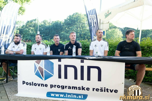 Od leve: Smiljan Kuhar, Žiga Kous, Robert Koren, Gregor Balažic, Dejan Grabić in Robert Kuzmič. Od leve: Smiljan Kuhar, Žiga Kous, Robert Koren, Gregor Balažic, Dejan Grabić in Robert Kuzmič.