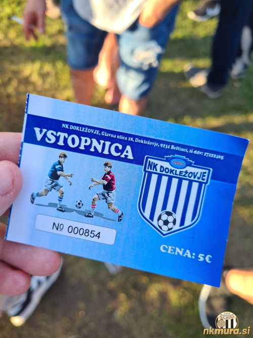 Vstopnica za tekmo. Vstopnica za tekmo.