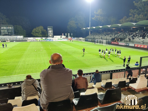 Kdo bo v začetni enajsterici? Kdo bo v začetni enajsterici?