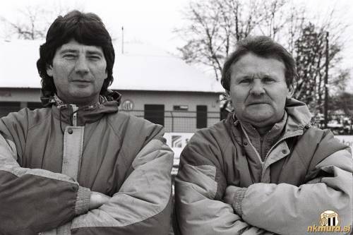 Milivoj Gavrilović (levo) in Miloš Šoškić v sezoni 1993/94. Milivoj Gavrilović (levo) in Miloš Šoškić v sezoni 1993/94.
