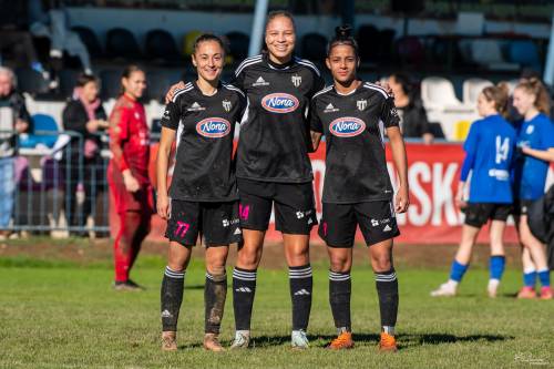 Yana Malakhova, Thalita Ellen Silva Bomfim in Josilene De Jesus Matos.