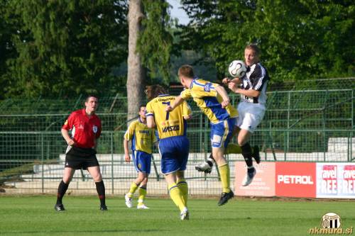 Za žogo se bori Darjan Slavic. Za žogo se bori Darjan Slavic.