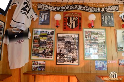 Notranjost dnevnega bara GOL. Notranjost dnevnega bara GOL.