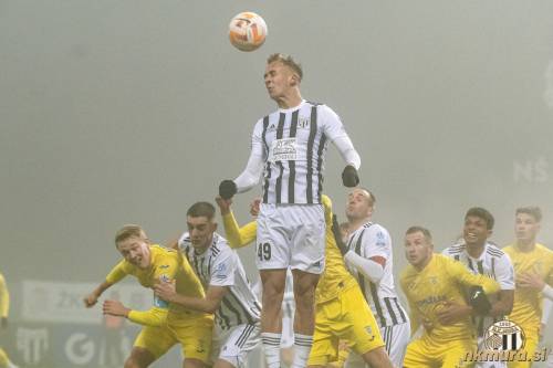 "Nebeški" skok Timoteja Brkića na tekmi Mura : Domžale (10. december 2023). "Nebeški" skok Timoteja Brkića na tekmi Mura : Domžale (10. december 2023).
