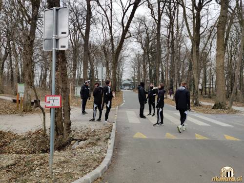 Nabiranje kondicije v rekreacijskem parku Fazanerija. Nabiranje kondicije v rekreacijskem parku Fazanerija.