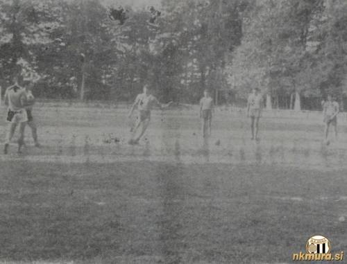 Nogometaši OFK Beograda na treningu v Murski Soboti. Nogometaši OFK Beograda na treningu v Murski Soboti.