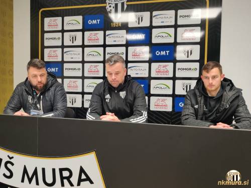 Novinarska konferenca po tekmi Mura : Radomlje. Od leve: Smiljan Kuhar, Anton Žlogar in Almin Kurtović.
