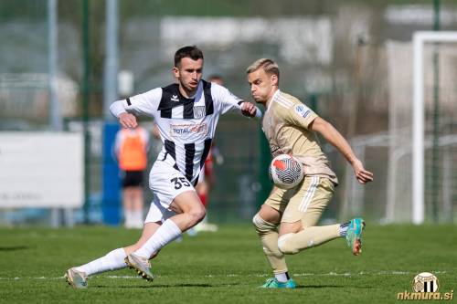 Di Mateo Lovrić in Aljaž Antolin. Di Mateo Lovrić in Aljaž Antolin.