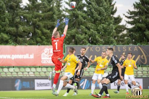 Ena izmed obrambnih akcij Mure proti Bravu. Ena izmed obrambnih akcij Mure proti Bravu.
