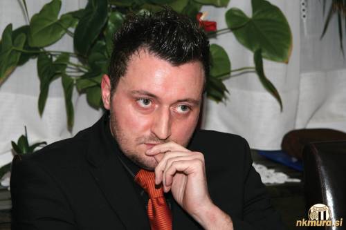 Kristjan Gregorič, predstavnik italijanskih investitorjev. Kristjan Gregorič, predstavnik italijanskih investitorjev.