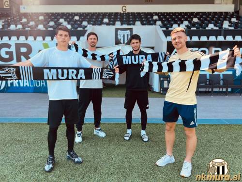 Novinci prvič na Fazaneriji.
Od leve proti desni: Andres Chalbaud, Colin Stripling, Elias McCloud in Hunter Olson. Novinci prvič na Fazaneriji.
Od leve proti desni: Andres Chalbaud, Colin Stripling, Elias McCloud in Hunter Olson.