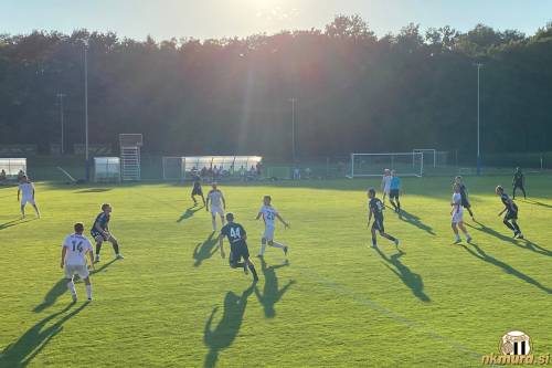 Tekma med Muro in Vardarjem je potekala v Radencih. Tekma med Muro in Vardarjem je potekala v Radencih.