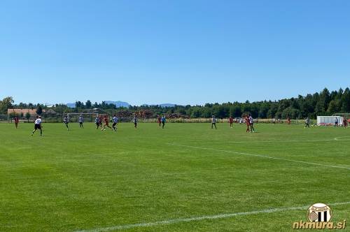 Kadeti Mure na pripravljani tekmi proti Aluminiju. Kadeti Mure na pripravljani tekmi proti Aluminiju.
