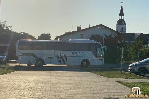 Avtobus Mure v Gorišnici.