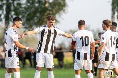 Zogkos, Zulić, Maroša, Olson in Spiridonović proti Bogojini. Zogkos, Zulić, Maroša, Olson in Spiridonović proti Bogojini.