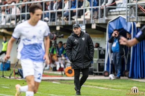 Oskar Drobne v lendavskem športnem parku na 63. prekmurskem derbiju. Oskar Drobne v lendavskem športnem parku na 63. prekmurskem derbiju.