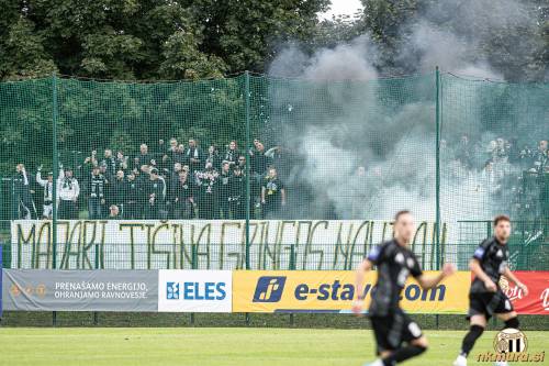 Množično gostovanje Gringosov v Lendavi. Množično gostovanje Gringosov v Lendavi.
