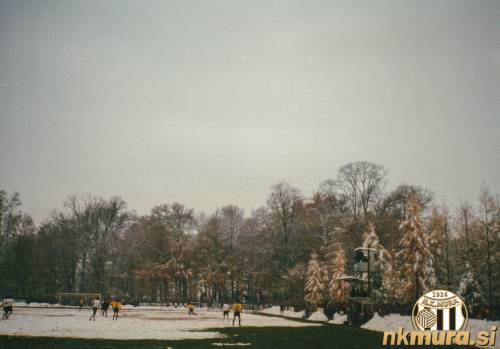 Snežna idila na derbiju Potrošnika in Mure. Snežna idila na derbiju Potrošnika in Mure.