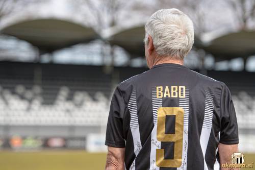 Karel Glažar - Babo februarja 2022 na Fazaneriji. Karel Glažar - Babo februarja 2022 na Fazaneriji.