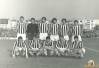 Zagreb : Mura, 1. oktober 1972. Stadion Kranjčevićeva. Stojijo od leve: Kopač, Cirkvenčić, Glažar, Gavrilović, Posavec, Husar. Čepijo: Binkovski, Krajnc, Košak, Pintarič in J. Horvat. Zagreb : Mura, 1. oktober 1972. Stadion Kranjčevićeva. Stojijo od leve: Kopač, Cirkvenčić, Glažar, Gavrilović, Posavec, Husar. Čepijo: Binkovski, Krajnc, Košak, Pintarič in J. Horvat.