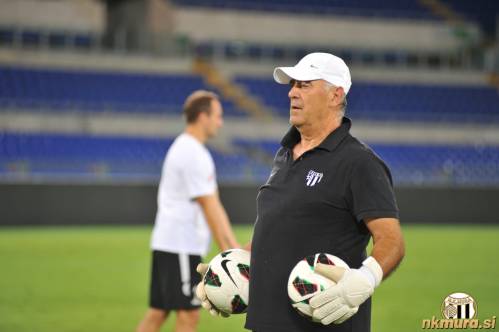 Slobodan Đurić na treningu pred tekmo Lazio : Mura (30. avgust 2012). Slobodan Đurić na treningu pred tekmo Lazio : Mura (30. avgust 2012).