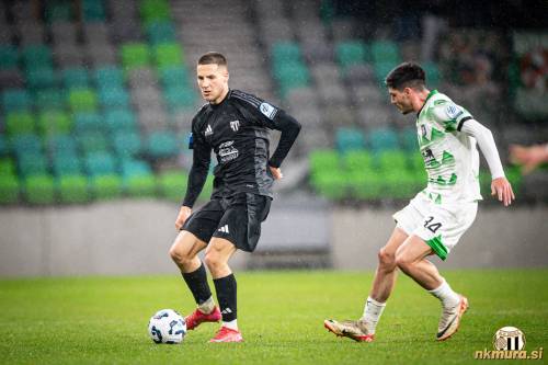 Massimo Decoene in Agustin Doffo. Massimo Decoene in Agustin Doffo.