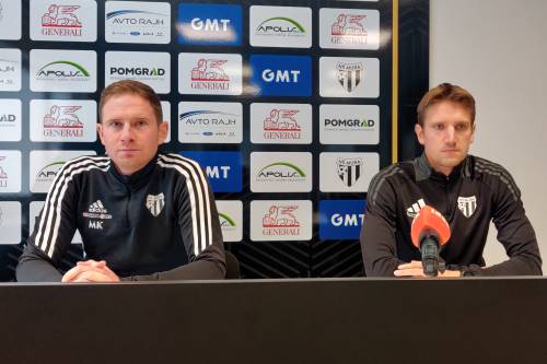 Matjaž Kek in Matic Vrbanec na novinarski konferenci pred tekmo Mura : Maribor. Matjaž Kek in Matic Vrbanec na novinarski konferenci pred tekmo Mura : Maribor.