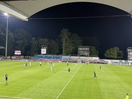 Utrinek s tekme med Muro in Olimpijo. Utrinek s tekme med Muro in Olimpijo.