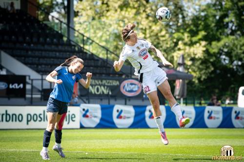 Darya Kravets je dobila skok. Darya Kravets je dobila skok.