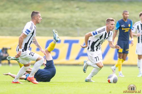 Matic Vrbanec je s štirimi asistencami najboljši podajalec Mure v sezoni 2024/2025. Matic Vrbanec je s štirimi asistencami najboljši podajalec Mure v sezoni 2024/2025.