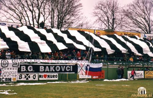 Black Gringos na tekmi proti Beltincem, 30. novembra 1997.