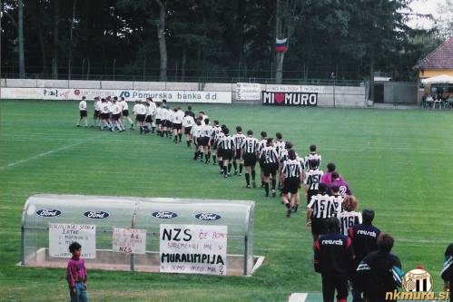 Protest proti NZS-ju v devetdesetih letih.