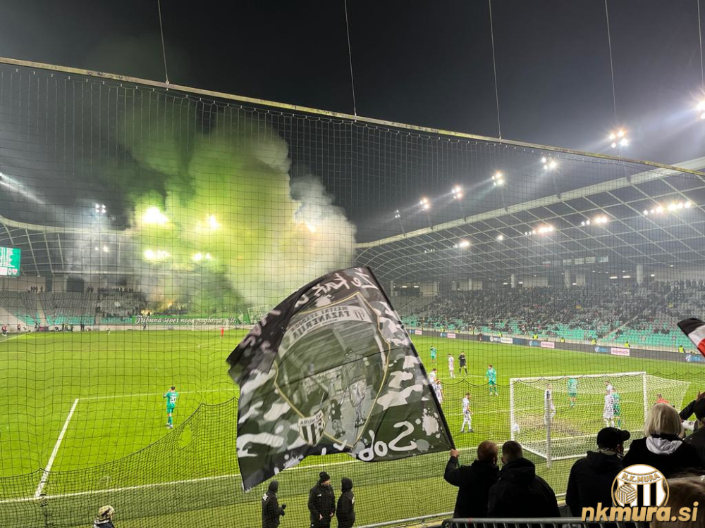 Muraši v Ljubljani niso izkoristili svojih priložnosti in na koncu ostali praznih rok. Muraši v Ljubljani niso izkoristili svojih priložnosti in na koncu ostali praznih rok.