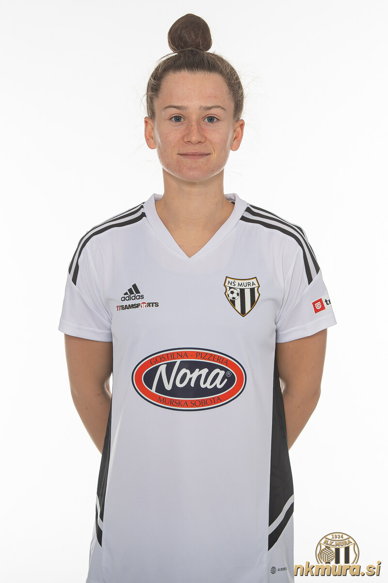 ŠpelaKolbl_DSC2639.jpg Špela Kolbl leta 2023.