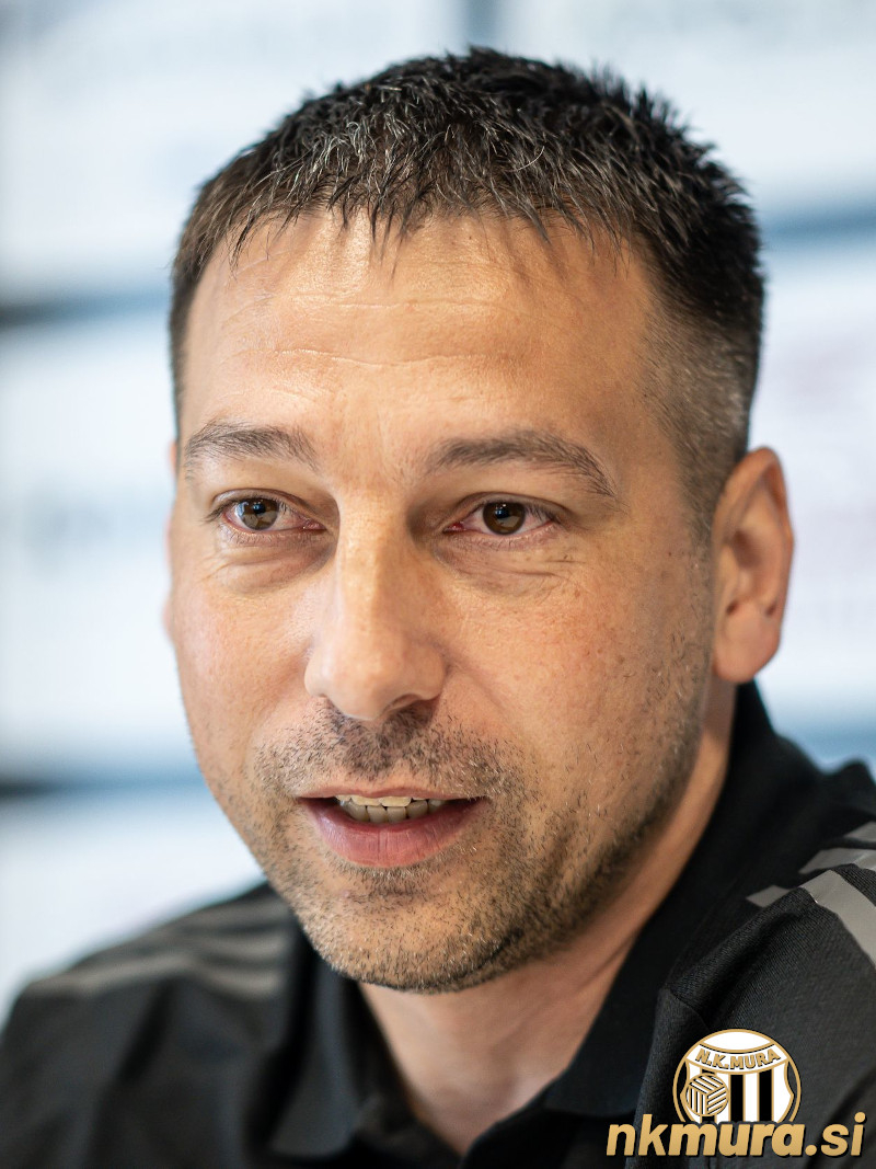 Ivan Kurtušić, trener Mure. Ivan Kurtušić, trener Mure.
