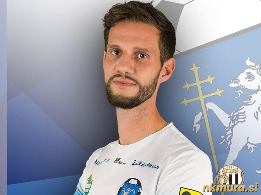 Marko Balažic v dresu St. Anne. Marko Balažic v dresu St. Anne.